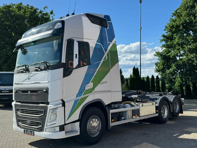Hook lift truck Volvo FH 540 6x2 Abrollkipper MEILLER RK 26.67