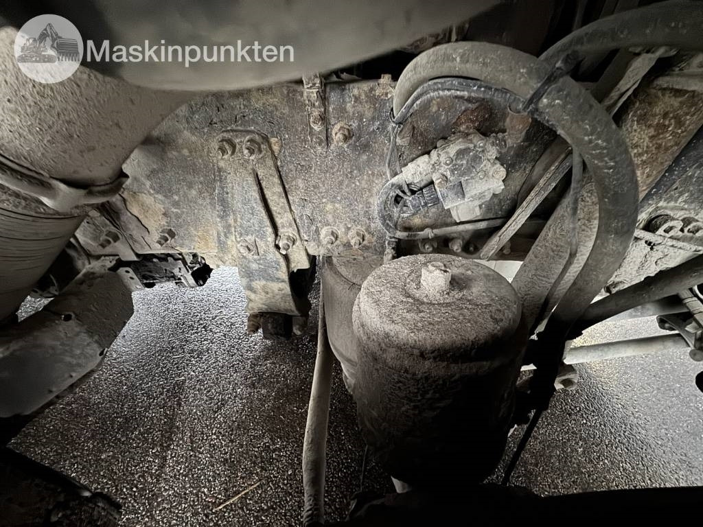 Hook lift truck Volvo FH 8*4 Tridem lastväxlare