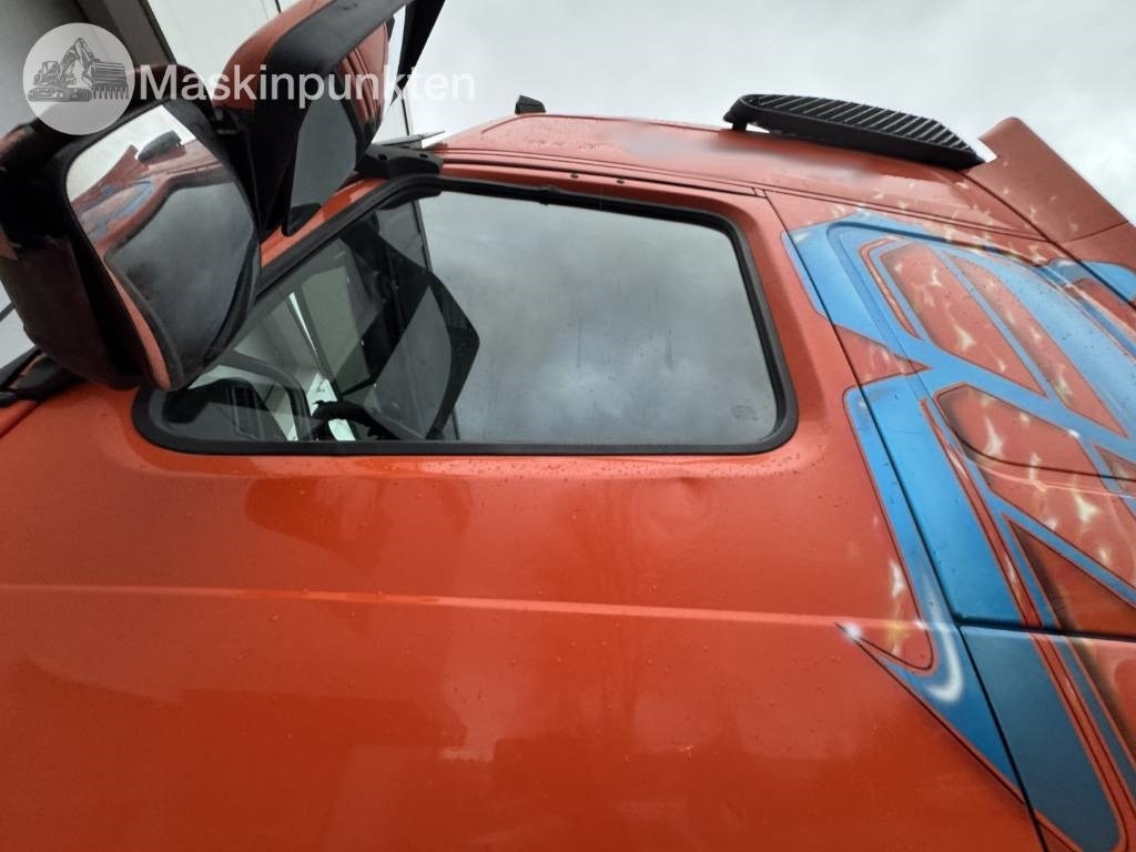 Hook lift truck Volvo FH 8*4 Tridem lastväxlare