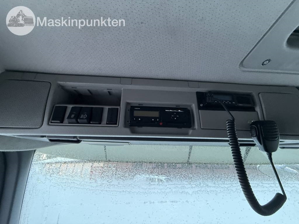 Hook lift truck Volvo FH 8*4 Tridem lastväxlare