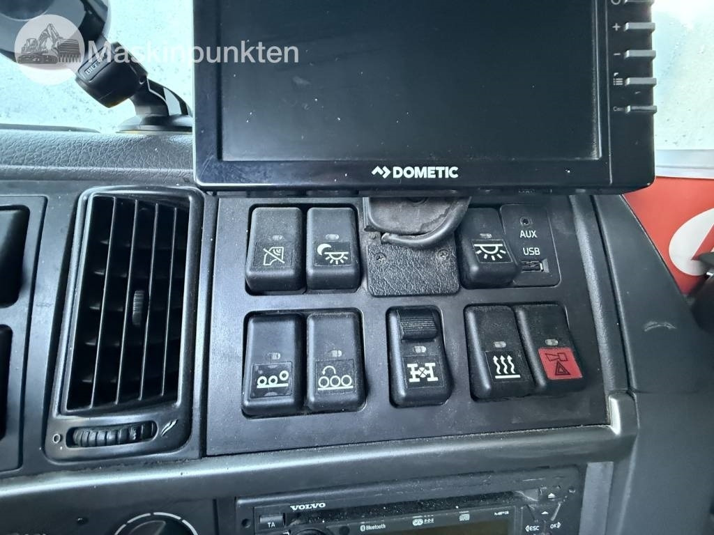 Hook lift truck Volvo FH 8*4 Tridem lastväxlare