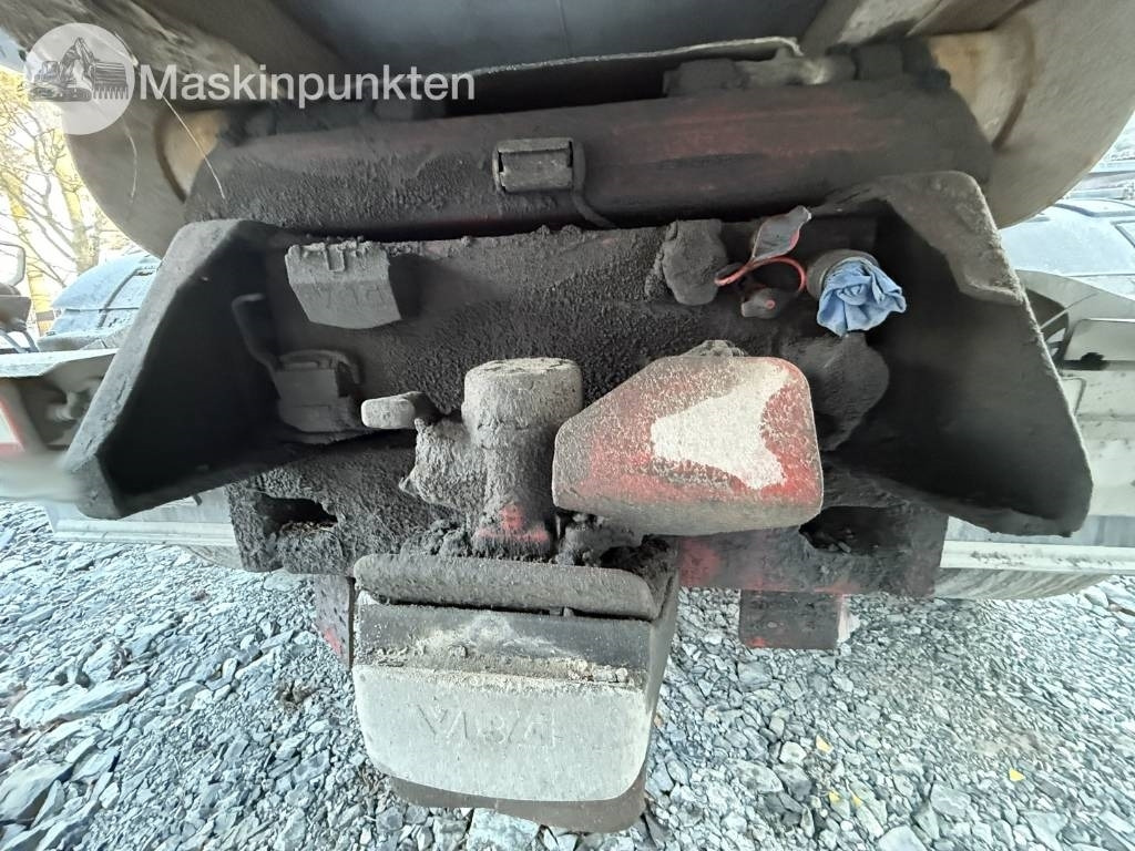 Hook lift truck Volvo FH 8*4 Tridem lastväxlare