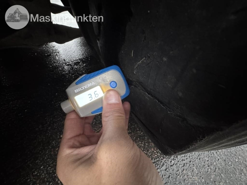 Hook lift truck Volvo FH 8*4 Tridem lastväxlare