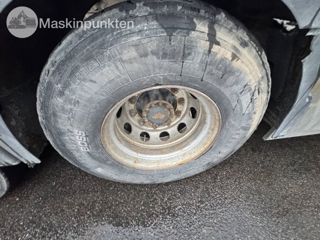 Hook lift truck Volvo FH 8*4 Tridem lastväxlare