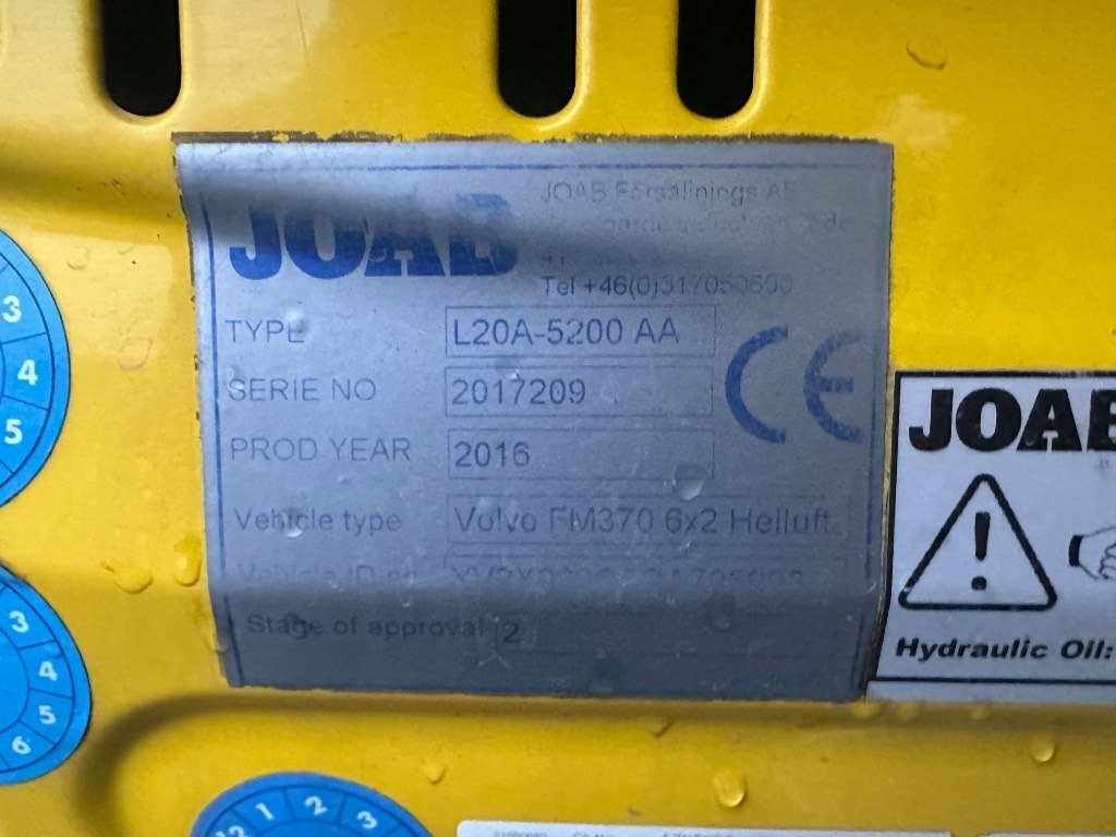 Hook lift truck Volvo FM11 370