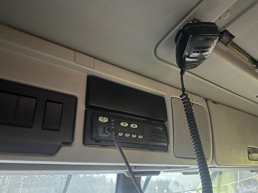 Hook lift truck Volvo FM11 370