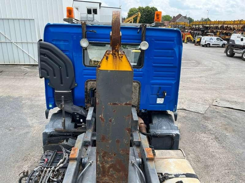 Hook lift truck Volvo FM12 - 340