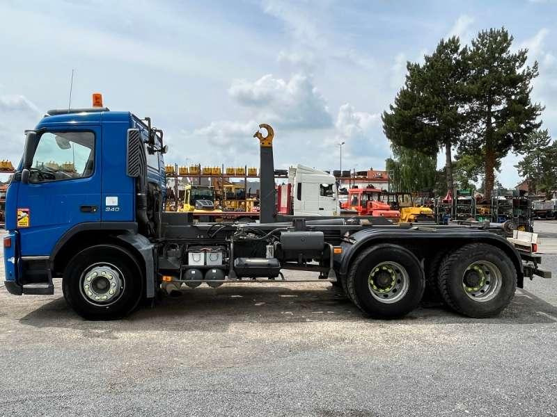 Hook lift truck Volvo FM12 - 340