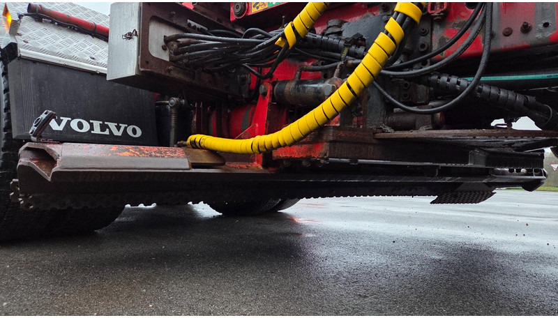 Hook lift truck Volvo FM380 6X2*4 plow