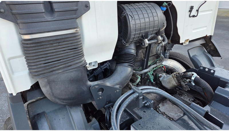 Hook lift truck Volvo FM410 6X2*4