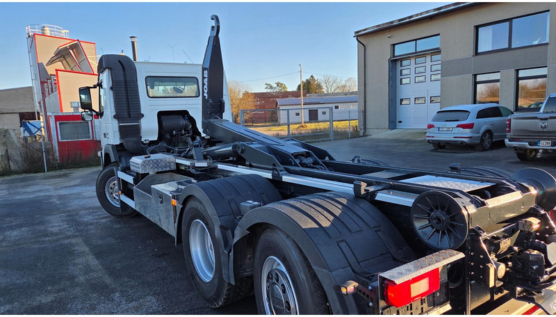 Hook lift truck Volvo FM410 6X2*4