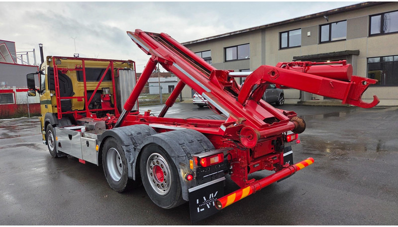 Hook lift truck Volvo FM420 6X2*4