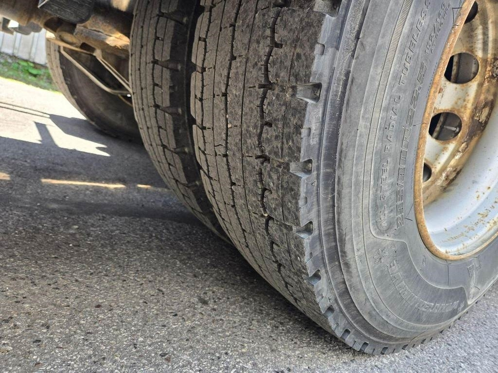 Hook lift truck Volvo FMX450 6X2 JOAB