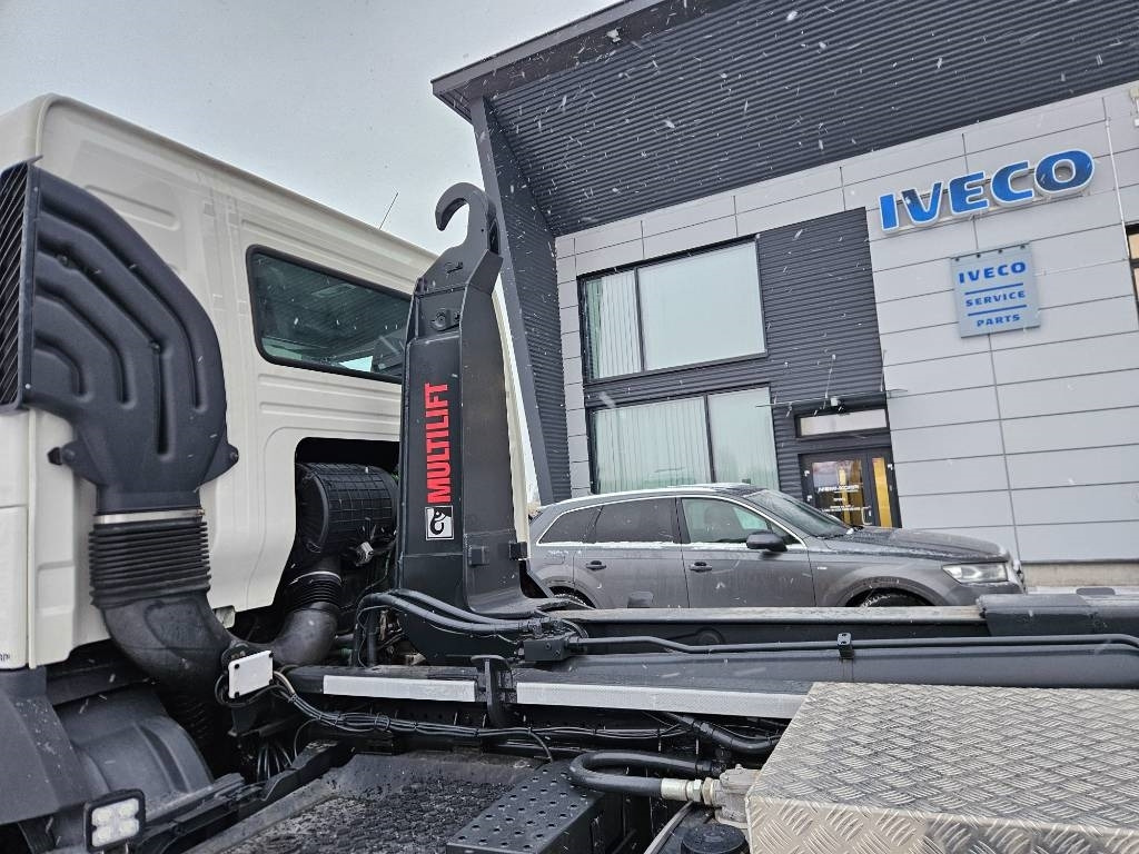 Hook lift truck Volvo FMX 410 Mulitilft taittokoukku