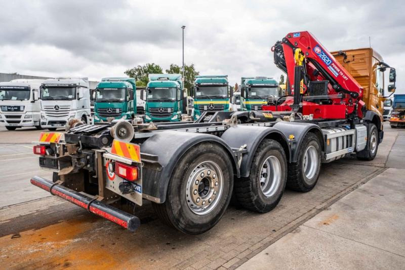 Hook lift truck Volvo FMX 430-8x4+HMF 2820/6xhydr.