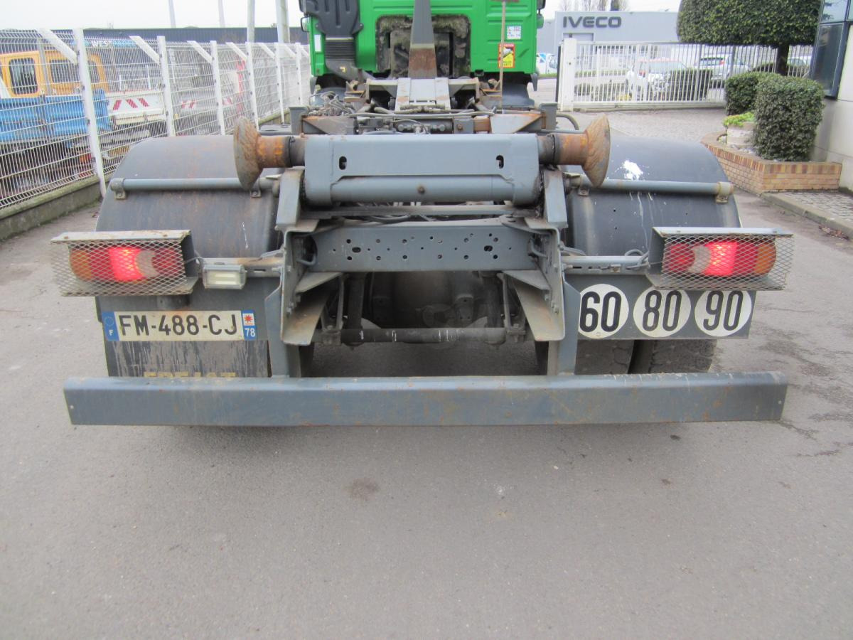 Hook lift truck Volvo FM 260