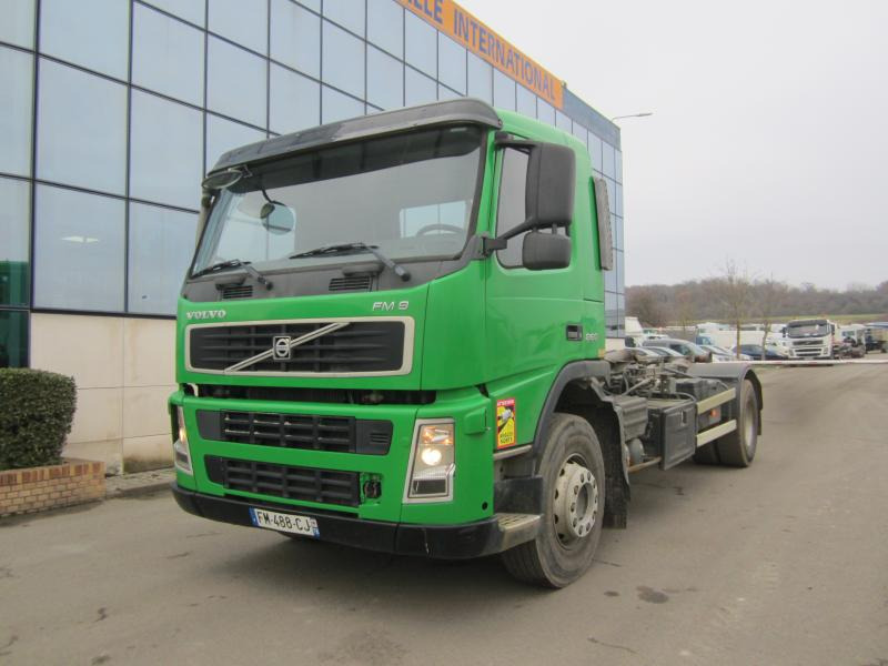 Hook lift truck Volvo FM 260