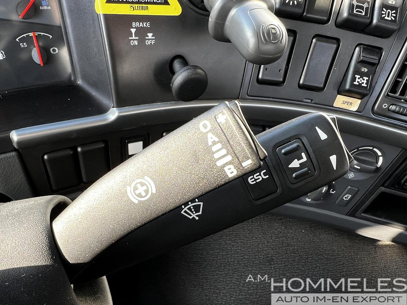 Hook lift truck Volvo FM 330 6X4, Multilift