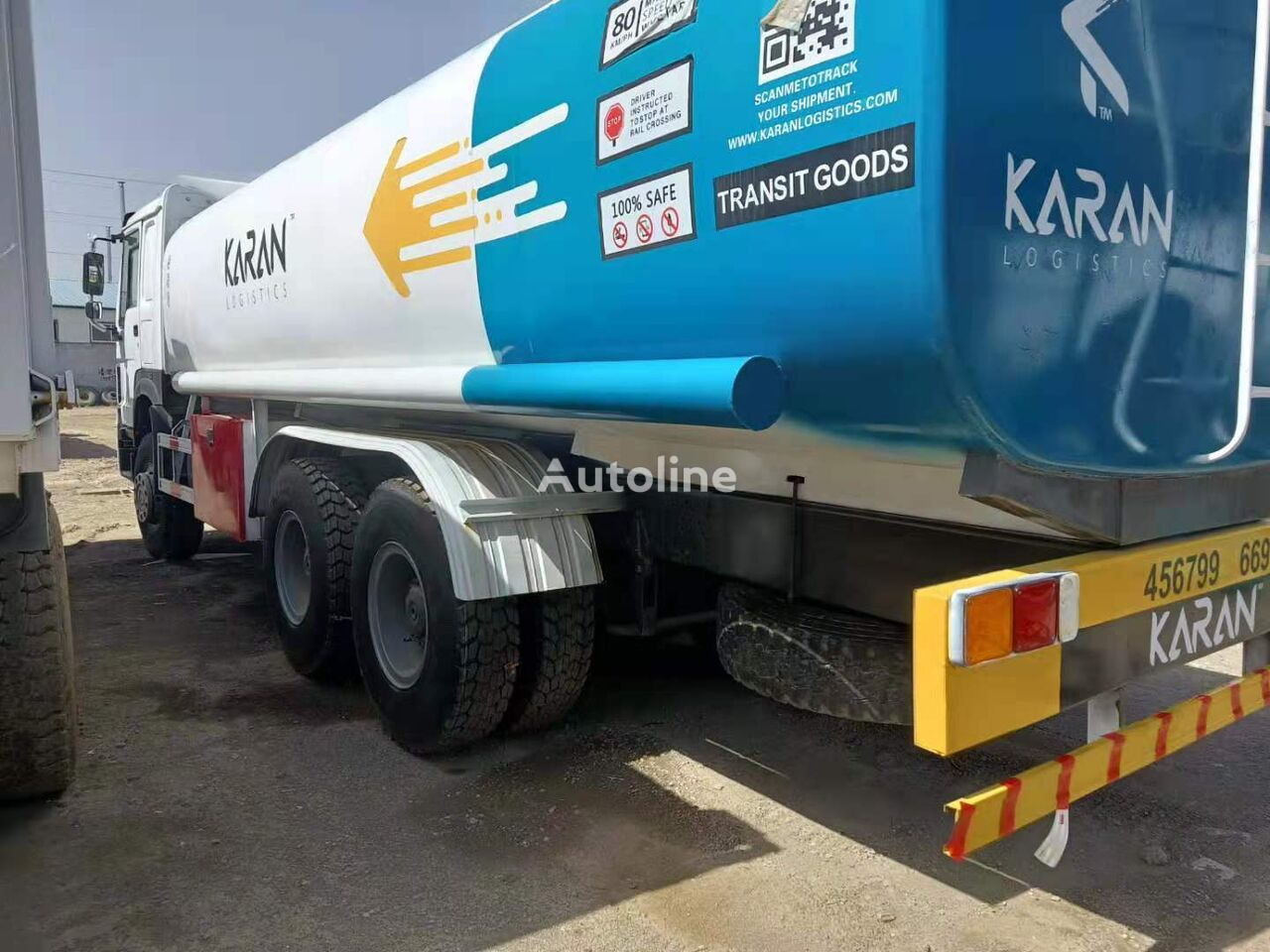 Tank truck for transportation of fuel Howo 371: picture 2