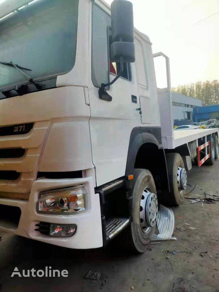 Tank truck for transportation of fuel Howo 371: picture 5
