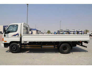New Dropside/ Flatbed truck Hyundai HD72- PWCL 3.9L CARGO M/T,MY23: picture 3