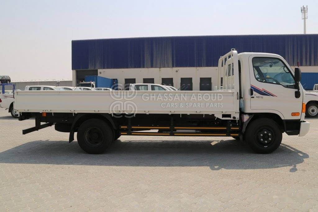 New Dropside/ Flatbed truck Hyundai HD72- PWCL 3.9L CARGO M/T,MY23: picture 4