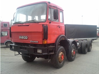 Cab chassis truck IVECO MAGIRUS 330-30H: picture 1