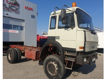 Cab chassis truck IVECO Magirus 180-340, V8 engine, 4x4 full Steel: picture 1