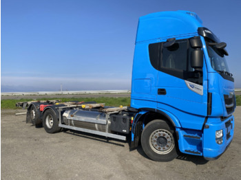 IVECO STRALIS 460NP LNG RETARDER - Cab chassis truck: picture 3