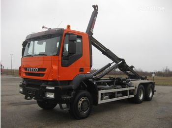 Hook lift truck IVECO Trakker 410 Multilift XR21 6x6: picture 1