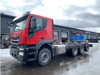 Cab chassis truck IVECO X-WAY AT340S48 8x4*4: picture 1