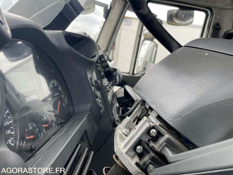 Truck Iveco 190EL28 19t citerne - 2008 - 640748kms - export only