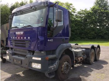 Cab chassis truck Iveco 260T44 Eurotrakker Kipperfahrgestell: picture 1