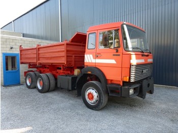 Tipper Iveco 330 36 Magirus GROS PONTS: picture 1