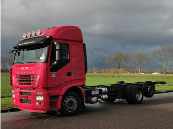 Cab chassis truck Iveco AS260S50 STRALIS 6x2 manual: picture 1