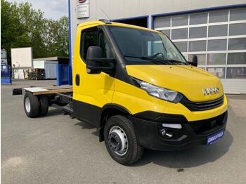 Cab chassis truck Iveco Daily 72C21A8/P Euro6 Klima AHK Navi Luftfeder: picture 1