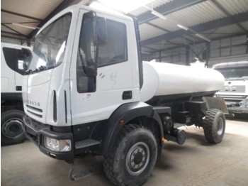 Tank truck Iveco EUROCARGO 4x4 water tank: picture 1
