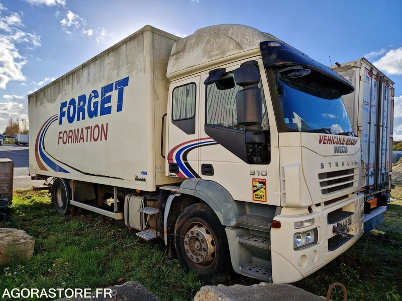 Truck Iveco Stralis 310 - 2007 - 297088 Kms