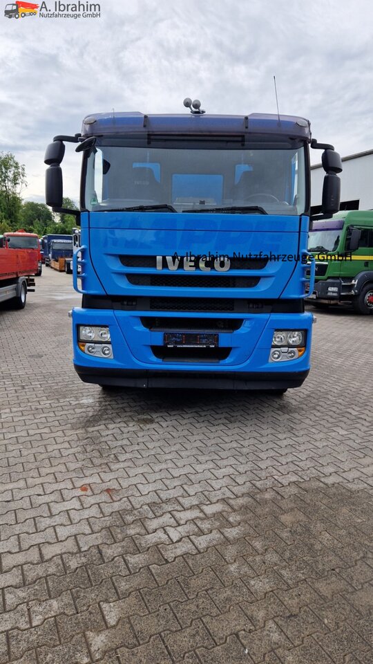 Crane truck Iveco Stralis mit HIAB 166 Kran, Topzustand Stralis 420 einsatzbereit: picture 8
