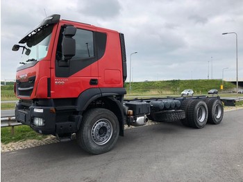 Cab chassis truck Iveco TRAKKER 500 380E50 6x4 new Chassis Cabine: picture 1