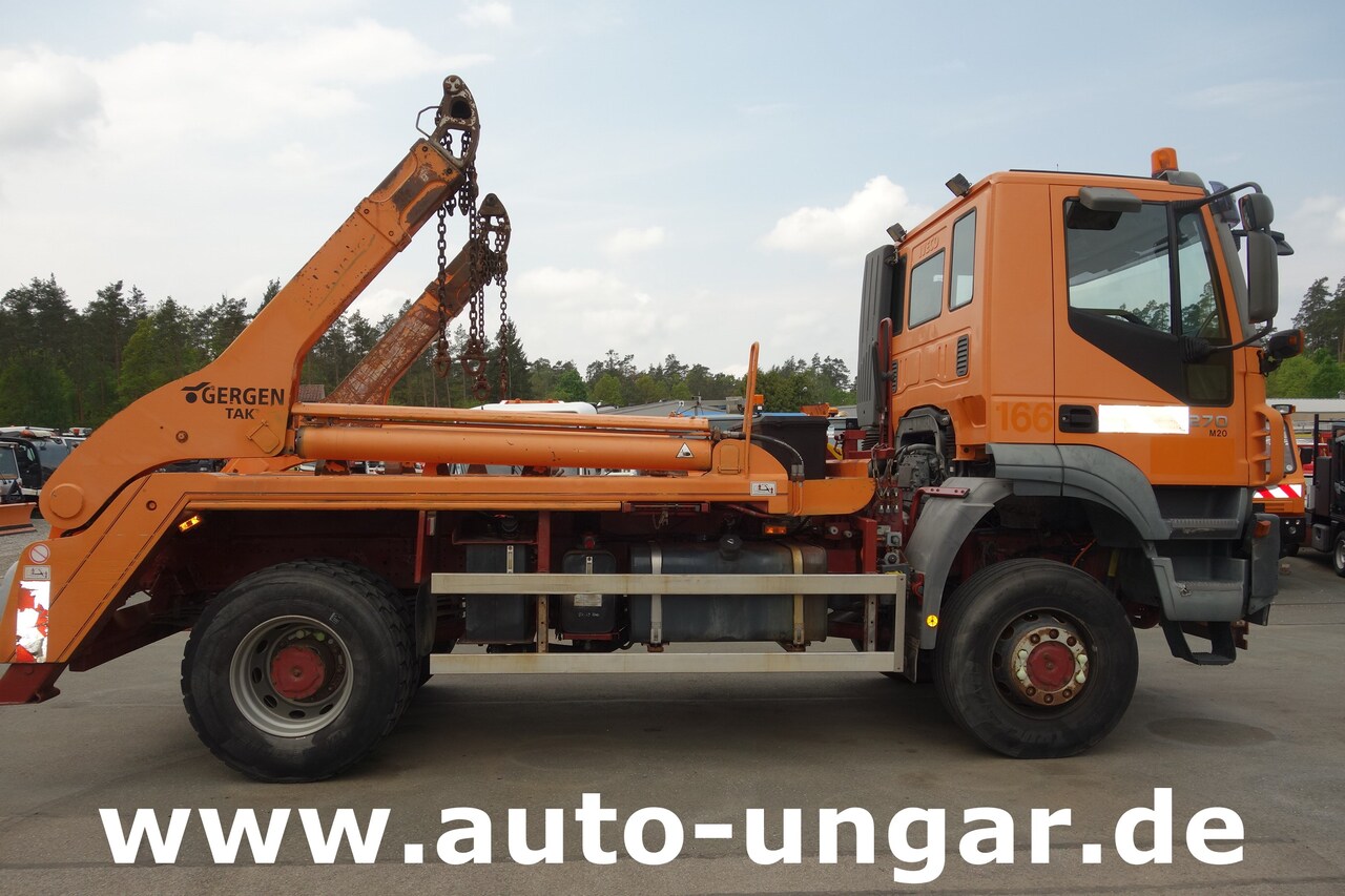 Skip loader truck Iveco Trakker 270 18.270 Absetzkipper 4x4 + Sperren Gergen Kommunal Frontanbauplatte Hydraulik: picture 7