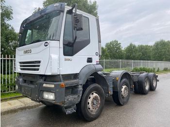 Cab chassis truck Iveco Trakker 380 Manual Gearbox Full steel suspension Big axel !!!!!: picture 1