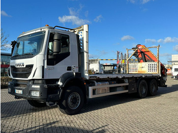 Crane truck Iveco Trakker 6x4, retarder Palfinger kraan PK18002EH + remote, 16 ton meter Euro 6: picture 3