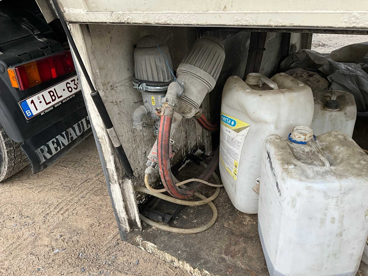 Truck KWB P-393-STI-H3 CHAPEOPLEGGER