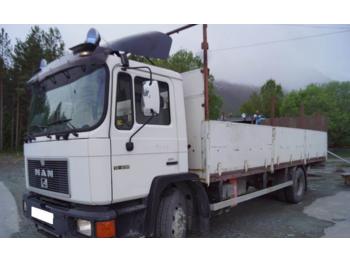 Dropside/ Flatbed truck MAN 13.232: picture 1