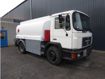 Tank truck MAN 18 232 14.000 liters: picture 1