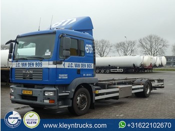 Container transporter/ Swap body truck MAN 18.240 TGM ll manual airco: picture 1