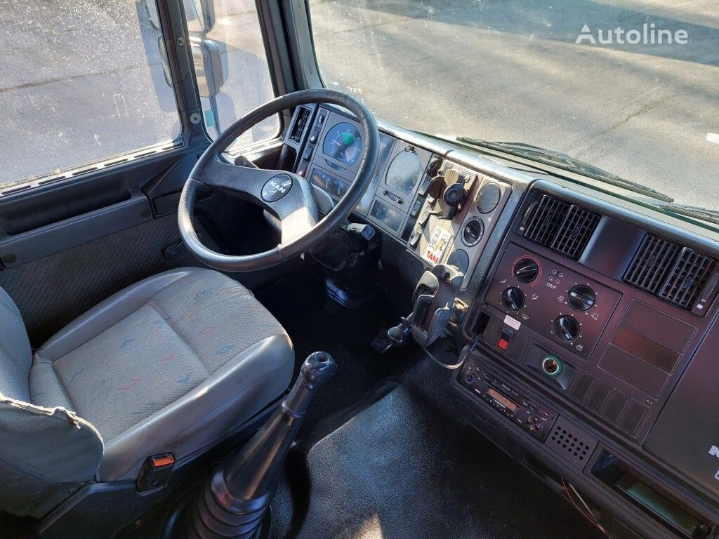 Dropside/ Flatbed truck, Crane truck MAN 18.285 MLLC 4x2: picture 40