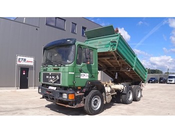 Tipper MAN 24.332 (BIG AXLE / FULL STEEL SUSPENSION / 6 CYLINDER WITH MANUAL PUMP): picture 1