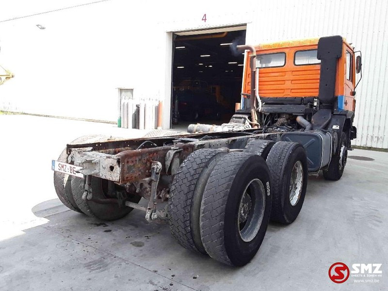 Cab chassis truck MAN 26.292 6cyl 362 372: picture 12